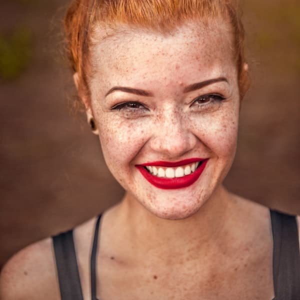 Zoe Hayes